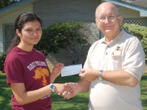 2015-scholarship-Selene-Cruz