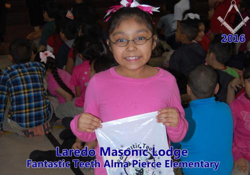 Fantastic-teeth-Alma-Pierce-Elementary2